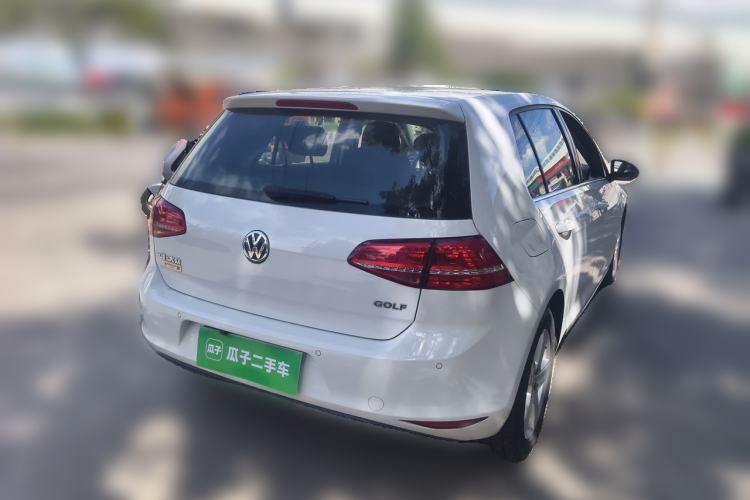 Used Volkswagen Golf 2016 1.6L Automatic Comfort Model Rear Right 45 Deg