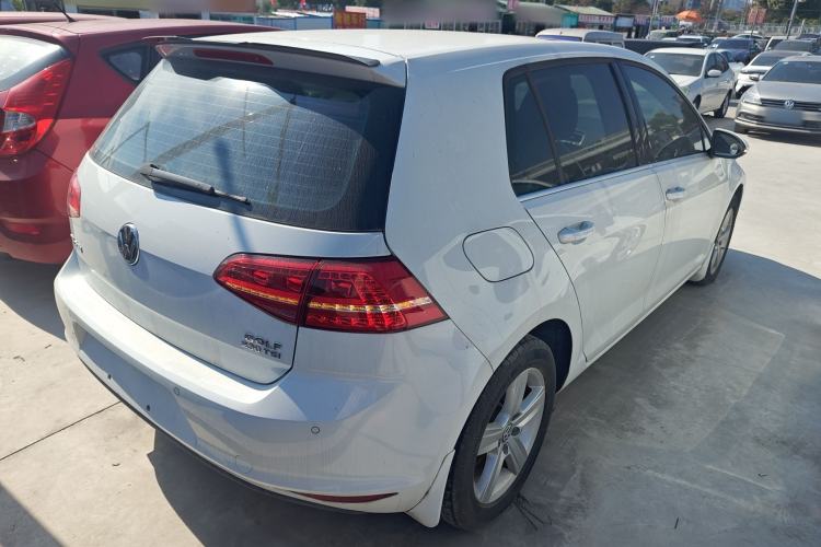Used Volkswagen Golf 2016 230TSI Manual Comfort Version Rear Right 45 Deg