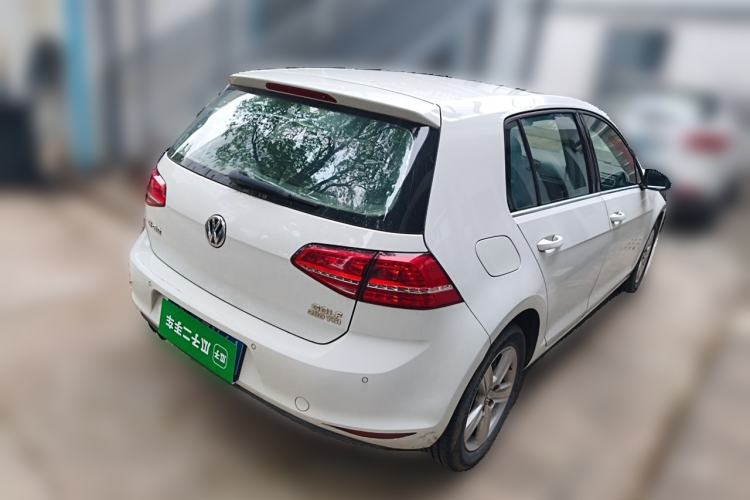 Used Volkswagen Golf 2016 230TSI Automatic Comfort Version Rear Right 45 Deg