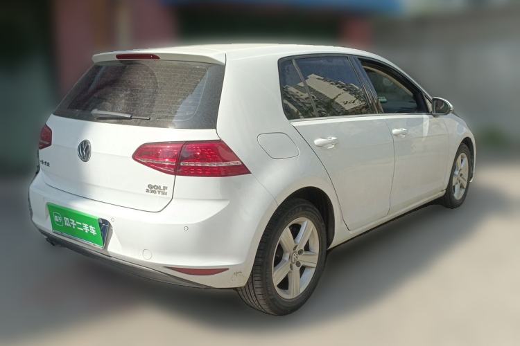 Used Volkswagen Golf 2016 230TSI Automatic Comfort Version Rear Right 45 Deg