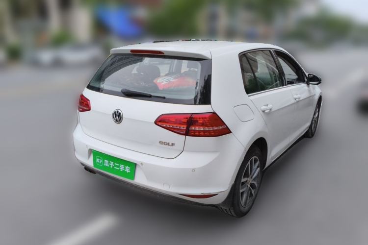 Used Volkswagen Golf 2016 230TSI Automatic Luxury Version Rear Right 45 Deg
