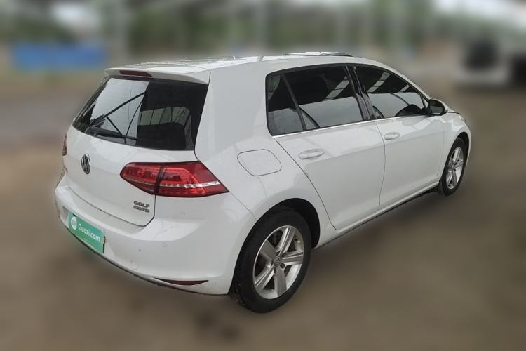 Used Volkswagen Golf 2016 1.6L Automatic Comfort Model Rear Right 45 Deg