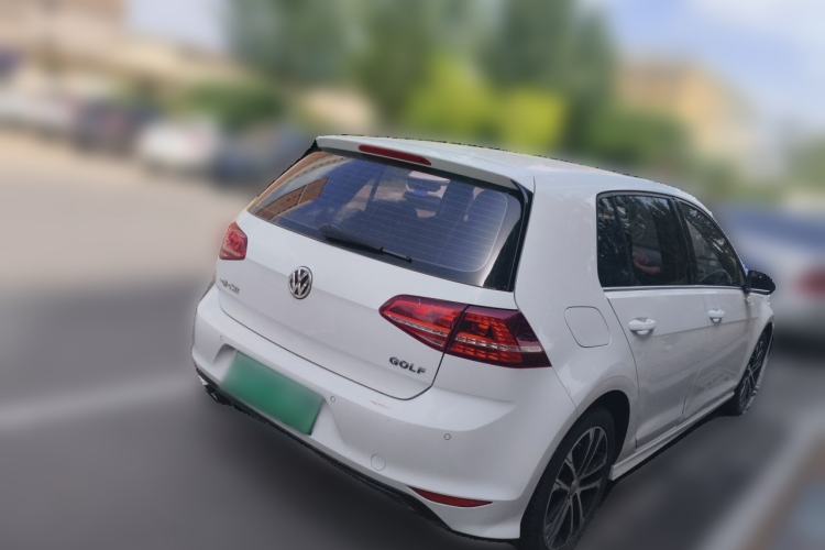 Used Volkswagen Golf 2016 1.4TSI Automatic R-Line Rear Right 45 Deg