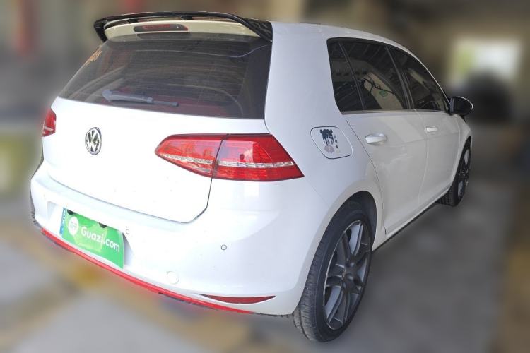 Used Volkswagen Golf 2016 230TSI Manual Comfort Version Rear Right 45 Deg