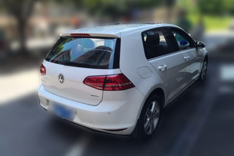 Used Volkswagen Golf 2016 1.6L Automatic Comfort Model Rear Right 45 Deg