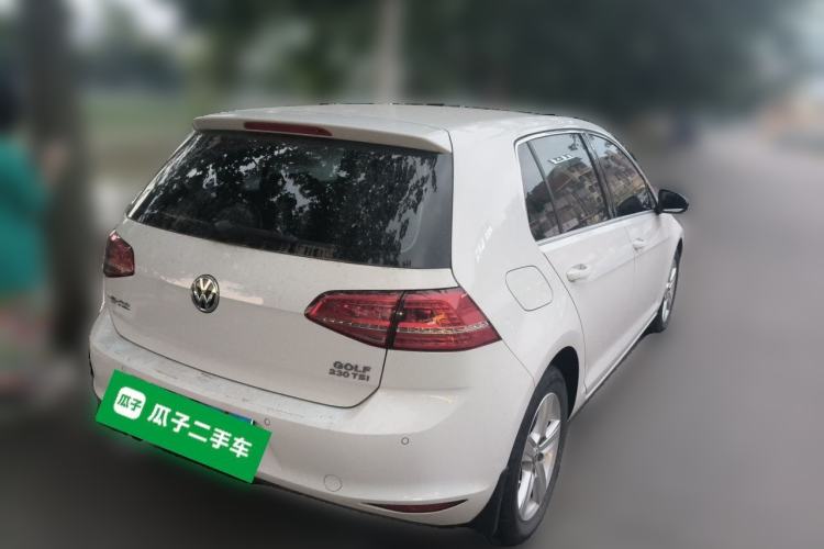 Used Volkswagen Golf 2016 230TSI Automatic Comfort Version Rear Right 45 Deg
