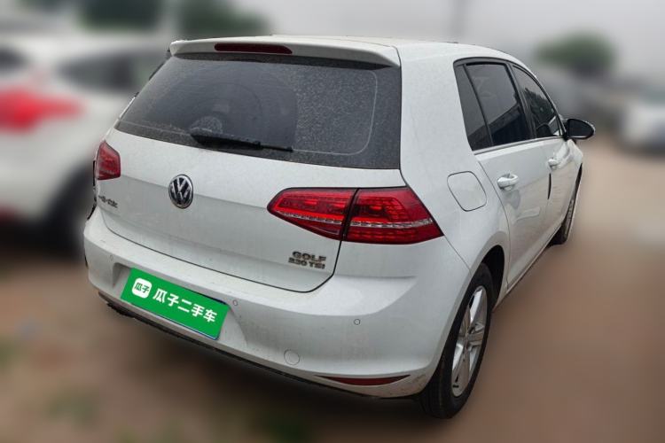 Used Volkswagen Golf 2016 230TSI Automatic Comfort Version Rear Right 45 Deg