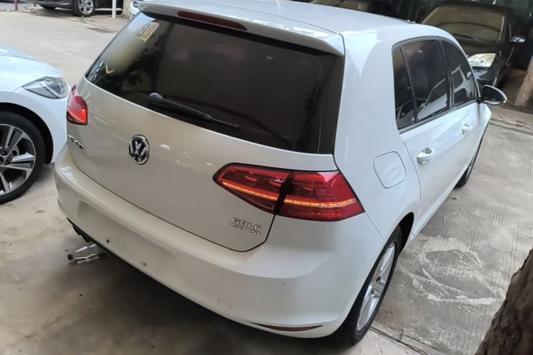 Used Volkswagen Golf 2016 230TSI Automatic Comfort Version Rear Right 45 Deg