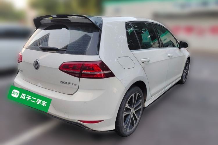 Used Volkswagen Golf 2016 1.4TSI Automatic R-Line Rear Right 45 Deg