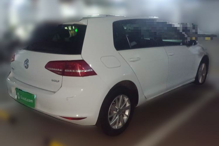 Used Volkswagen Golf 2016 1.6L Automatic Fashion Model Rear Right 45 Deg