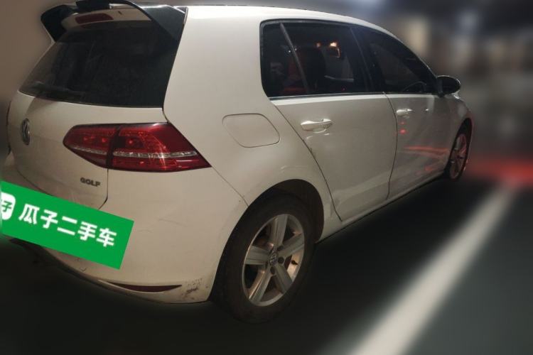 Used Volkswagen Golf 2016 1.6L Automatic Comfort Model Rear Right 45 Deg