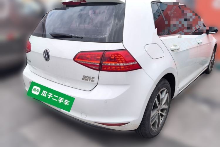 Used Volkswagen Golf 2016 230TSI Automatic Comfort Version Rear Right 45 Deg