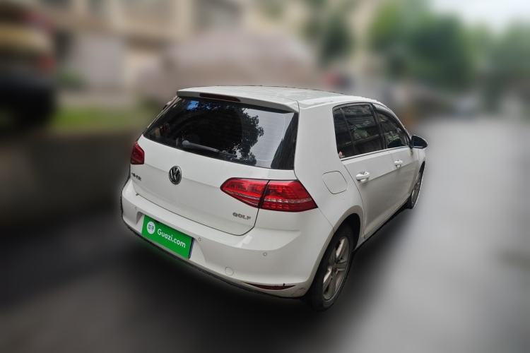 Used Volkswagen Golf 2016 1.6L Automatic Comfort Model Rear Right 45 Deg