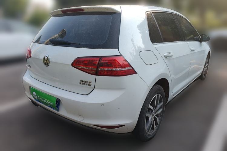 Used Volkswagen Golf 2016 230TSI Automatic Luxury Version Rear Right 45 Deg