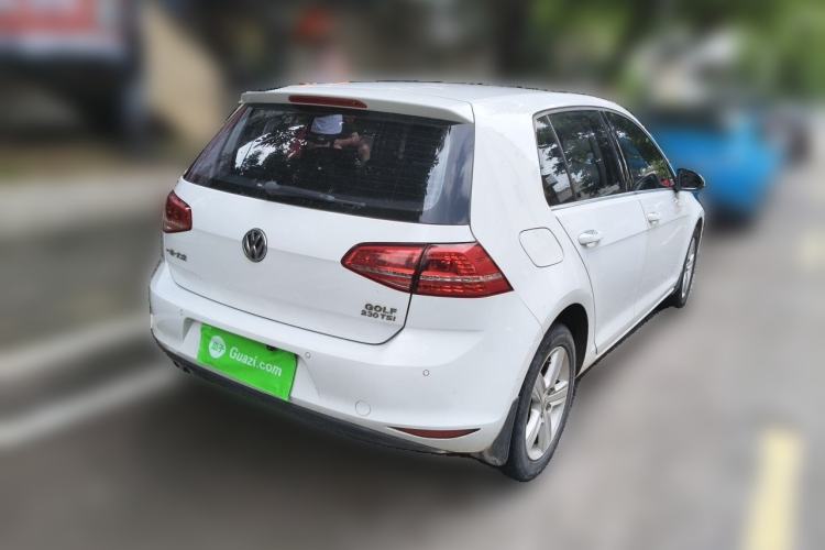 Used Volkswagen Golf 2016 230TSI Automatic Comfort Version Rear Right 45 Deg