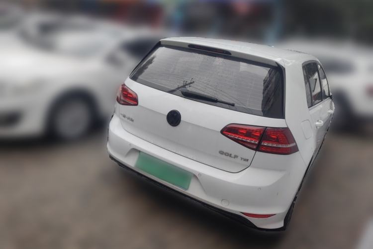 Used Volkswagen Golf 2016 1.4TSI Automatic R-Line Rear Right 45 Deg