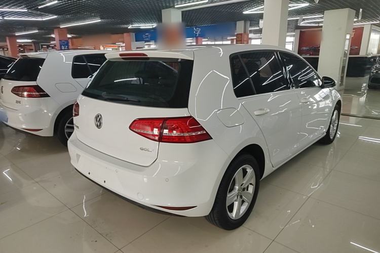 Used Volkswagen Golf 2016 1.6L Automatic Comfort Model Rear Right 45 Deg