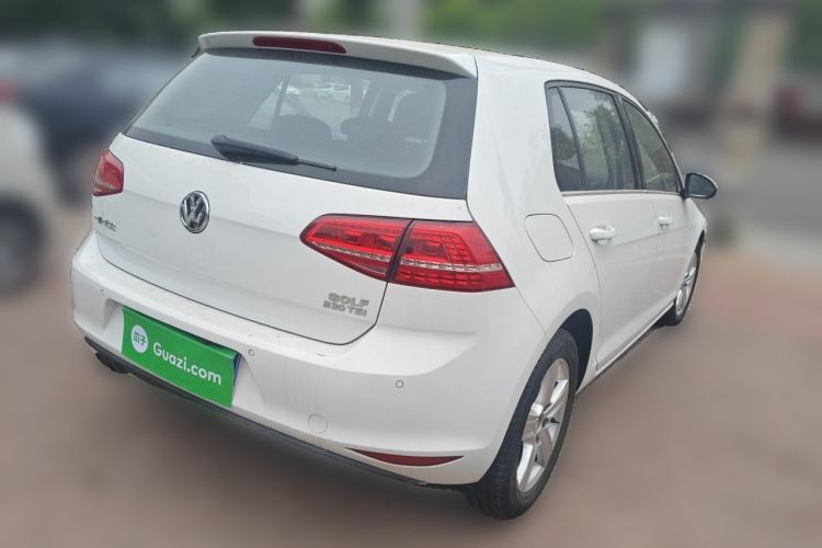 Used Volkswagen Golf 2016 230TSI Automatic Comfort Version Rear Right 45 Deg