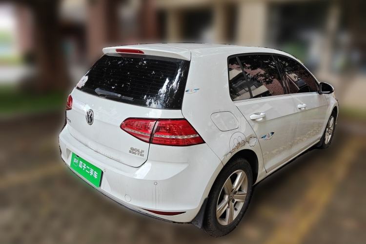Used Volkswagen Golf 2016 230TSI Automatic Comfort Version Rear Right 45 Deg