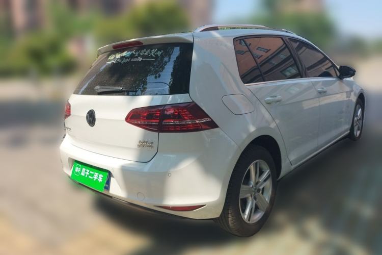 Used Volkswagen Golf 2016 230TSI Automatic Comfort Version Rear Right 45 Deg
