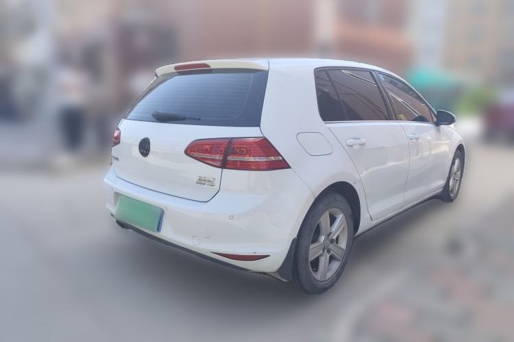Used Volkswagen Golf 2016 230TSI Automatic Comfort Version Rear Right 45 Deg