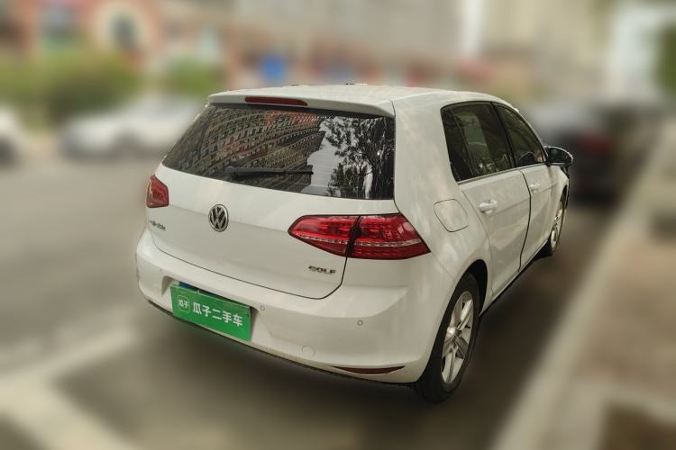 Used Volkswagen Golf 2016 1.6L Automatic Comfort Model Rear Right 45 Deg