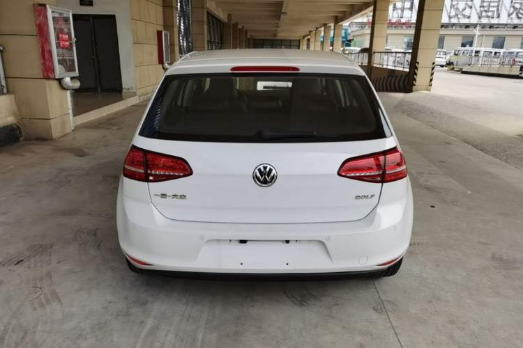 Used Volkswagen Golf 2016 1.6L Automatic Comfort Model Rear