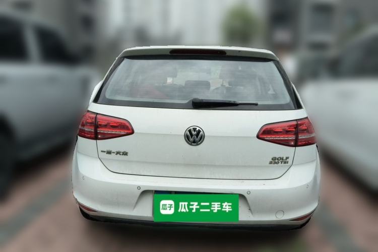Used Volkswagen Golf 2016 230TSI Automatic Luxury Version Rear