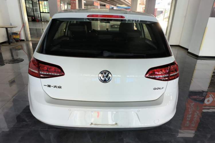 Used Volkswagen Golf 2016 1.6L Automatic Comfort Model Rear