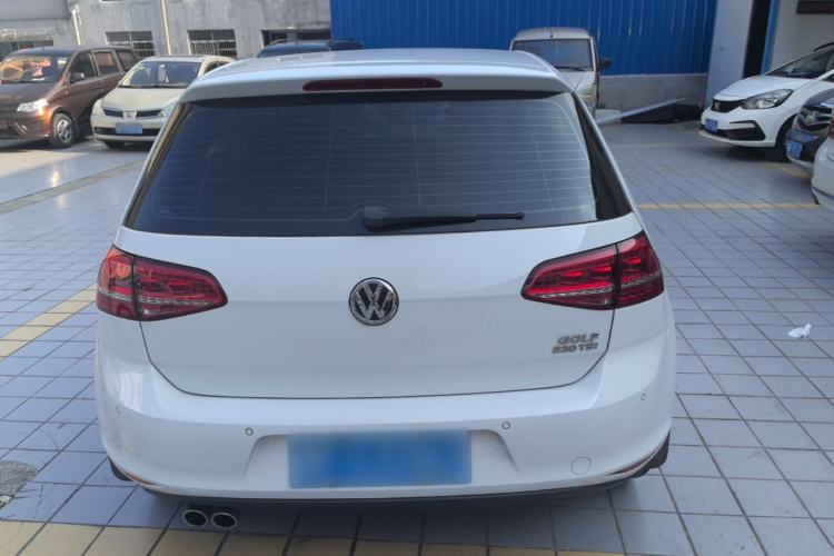 Used Volkswagen Golf 2016 230TSI Automatic Luxury Version Rear