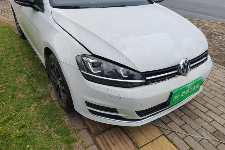 Used Volkswagen Golf 2016 1.4 TSI 25th Anniversary Edition Right Front Headlight