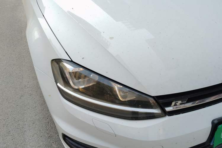 Used Volkswagen Golf 2016 1.4TSI Automatic R-Line Right Front Headlight