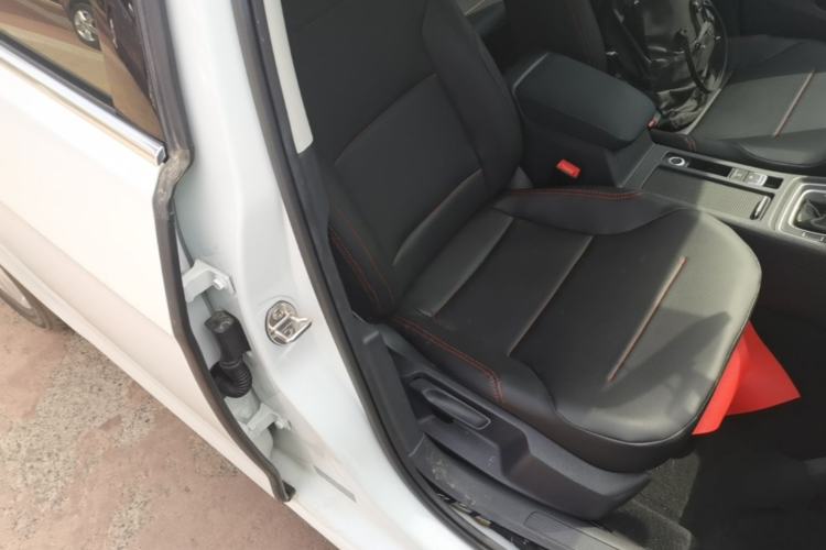 Used Volkswagen Golf 2016 230TSI Automatic Comfort Version Right Front Seat