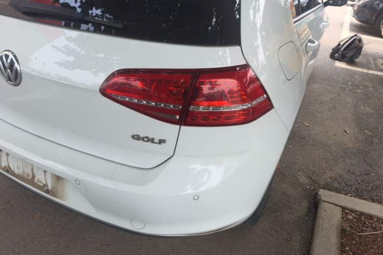 Used Volkswagen Golf 2016 1.6L Manual Fashion Edition Right Rear Taillight
