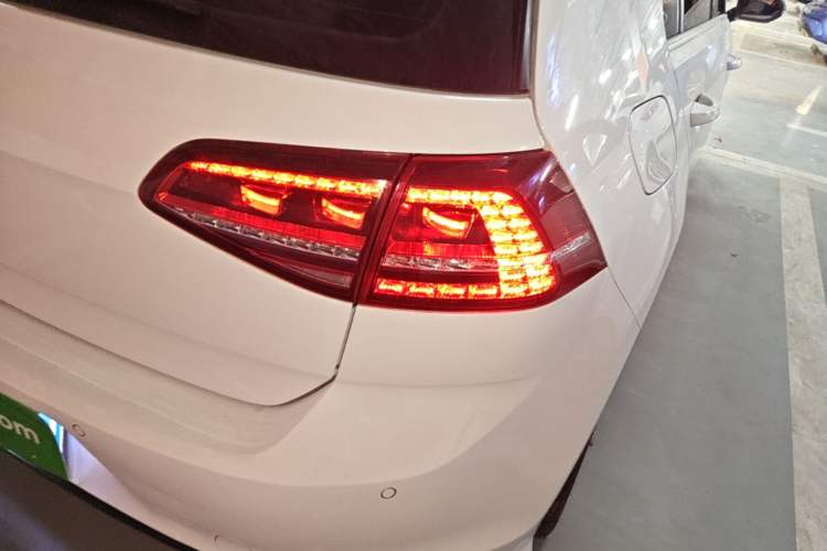 Used Volkswagen Golf 2016 1.4TSI Automatic R-Line Right Rear Taillight