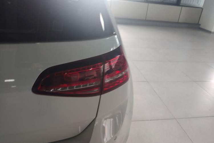 Used Volkswagen Golf 2016 1.4TSI Automatic R-Line Right Rear Taillight