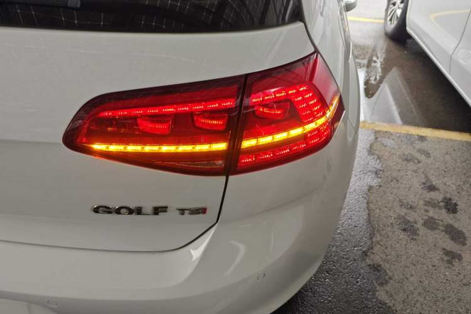 Used Volkswagen Golf 2016 230TSI Automatic Comfort Version Right Rear Taillight