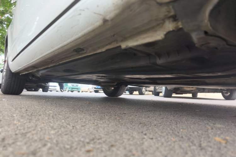 Used Volkswagen Golf 2016 1.6L Manual Fashion Edition Right Side Sill