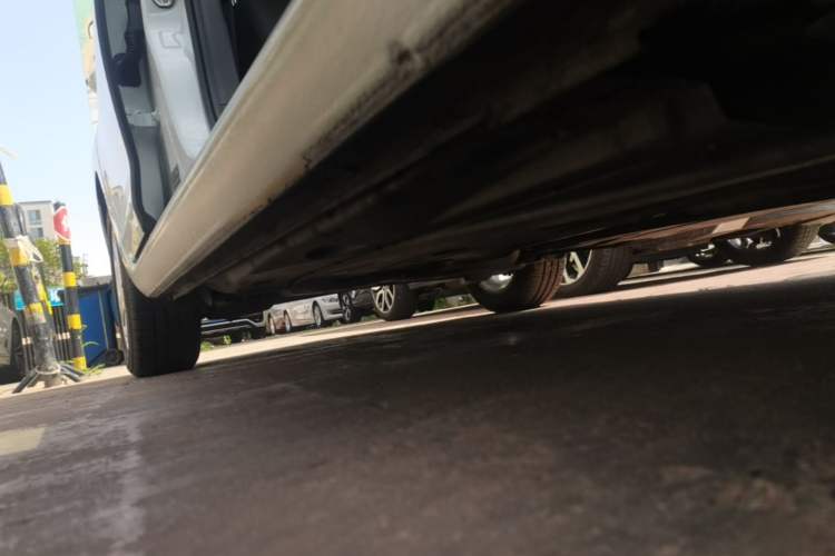 Used Volkswagen Golf 2016 230TSI Automatic Comfort Version Right Side Sill