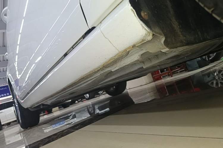 Used Volkswagen Golf 2016 1.6L Automatic Comfort Model Right Side Sill