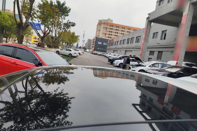 Used Volkswagen Golf 2016 230TSI Manual Comfort Version
