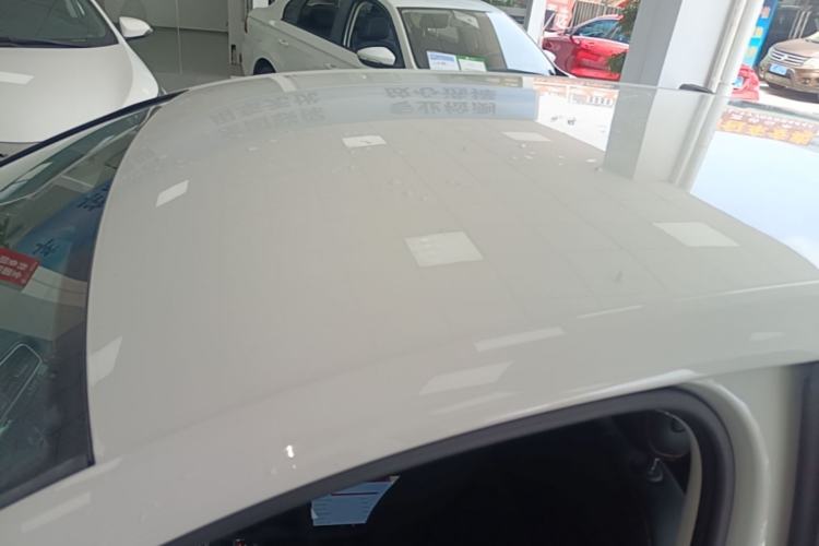 Used Volkswagen Golf 2016 1.6L Automatic Fashion Model Roof