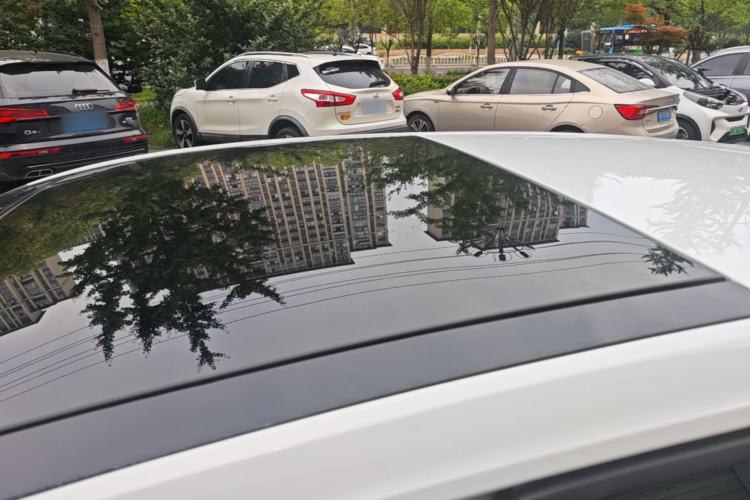 Used Volkswagen Golf 2016 230TSI Automatic Comfort Version Roof