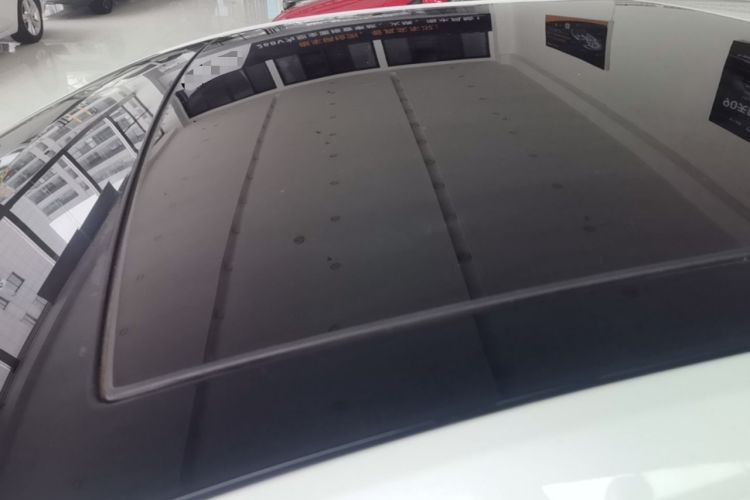 Used Volkswagen Golf 2016 230TSI Automatic Luxury Version Roof