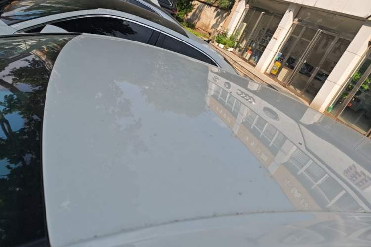 Used Volkswagen Golf 2016 1.6L Automatic Fashion Model Roof