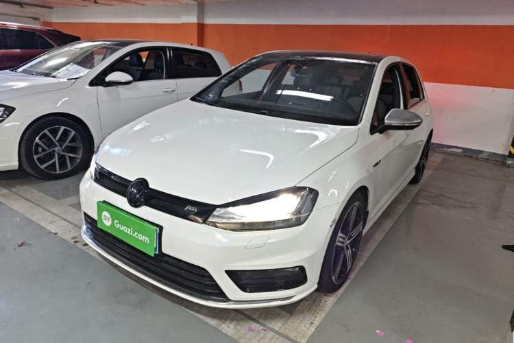 Ojetý Volkswagen Golf 2016 1.4TSI Automatic R-Line Guazi used car, China used car export, Used car for sale, Used  cars, Cheapest cars for sale