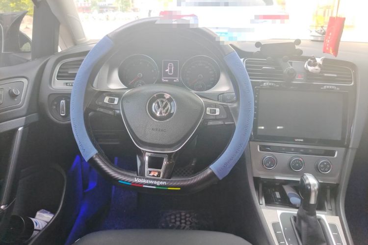 Used Volkswagen Golf 2016 230TSI Automatic Comfort Version Steering Wheel