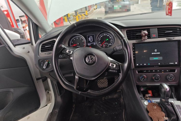 Used Volkswagen Golf 2016 230TSI Automatic Luxury Version Steering Wheel