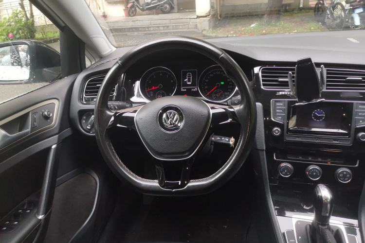 Used Volkswagen Golf 2016 1.4 TSI 25th Anniversary Edition Steering Wheel