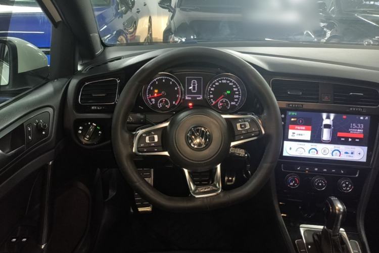Used Volkswagen Golf 2016 1.4TSI Automatic R-Line Steering Wheel